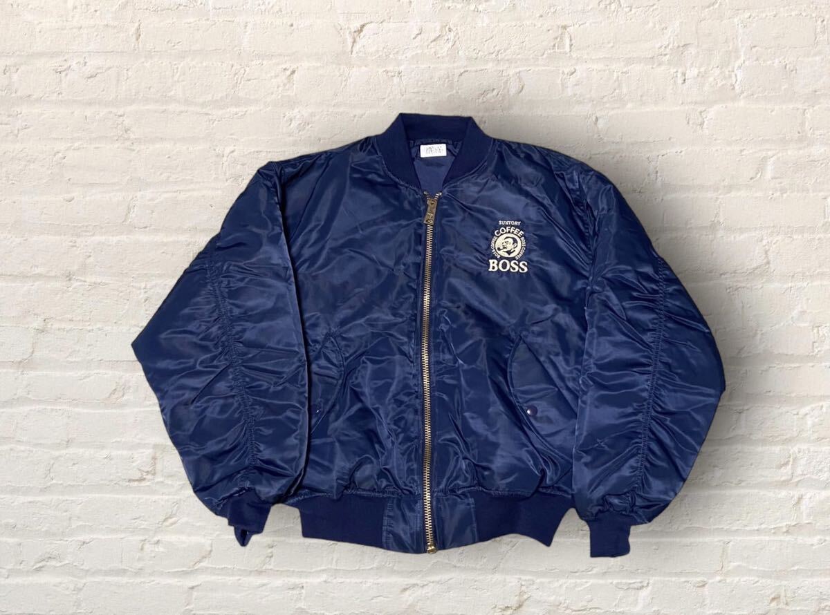 美品】サントリーボス ボスジャン BOSS 豪華 MA-1 中綿 美品】サントリーボス ボスジャン BOSS 豪華 MA-1 中綿