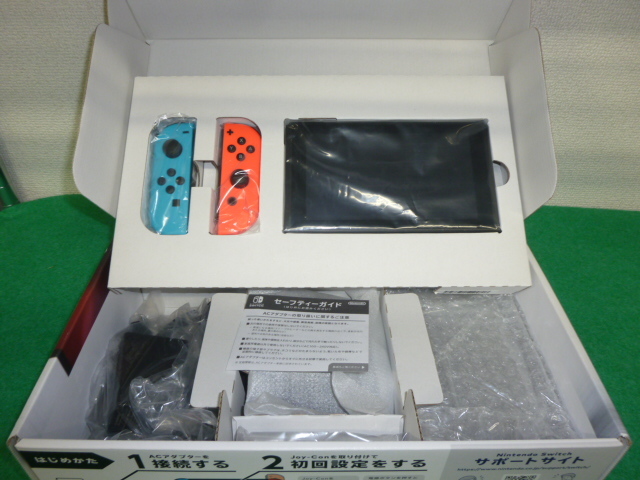 Nintendo Switch 本体 / 付属品完備 / 未対策機 Ver 9 2 0 Nintendo Switch 本体 / 付属品完備 / 未対策機 Ver 9 2 0