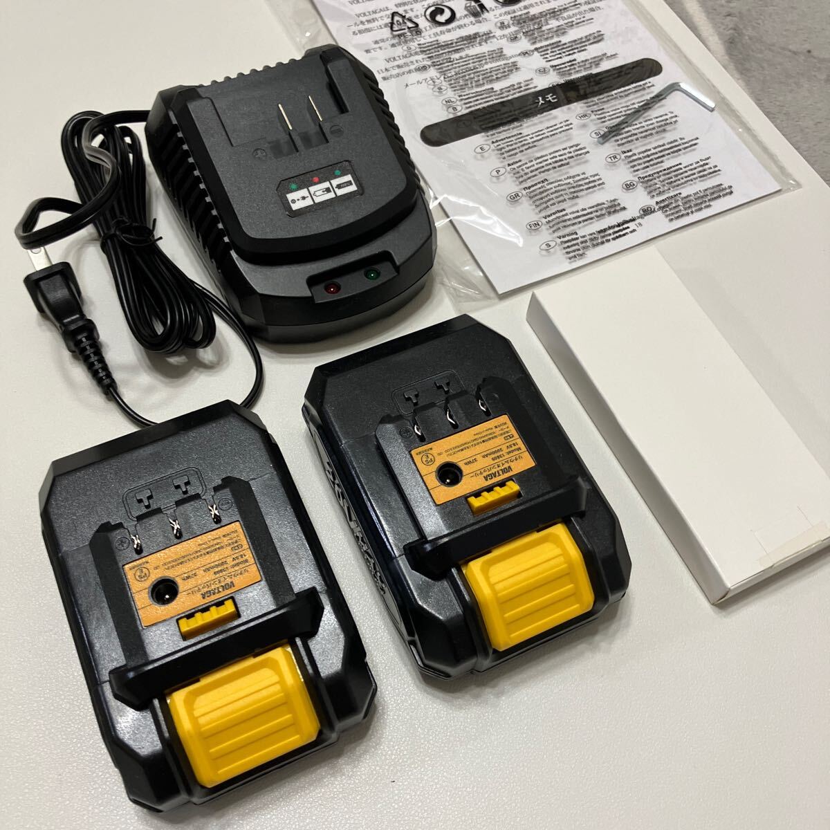VOLTAGA 電動タッカー 充電式 強力 ピンタッカ フィニッシュ VOLTAGA 電動タッカー 充電式 強力 ピンタッカ フィニッシュ