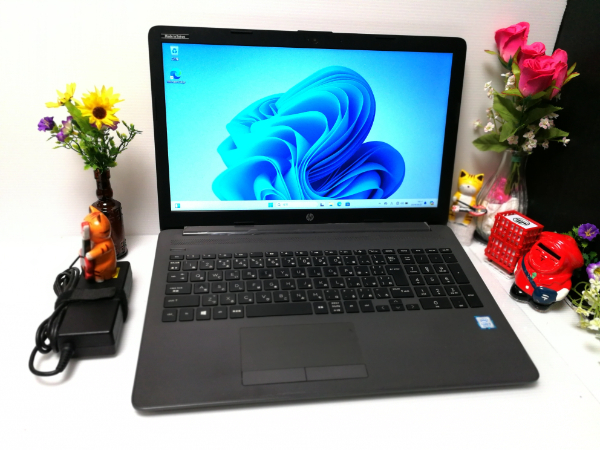 COREi5-8265U SSD256GB　メモリ8GB搭載☆Windows11☆yk　即決/Office2021/HDMI搭載/即日発送☆