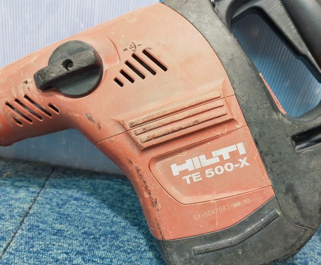 Yahoo!オークション - 【NY693】HILTI ヒルティ ブレーカー Yahoo!オークション - 【NY693】HILTI ヒルティ ブレーカー