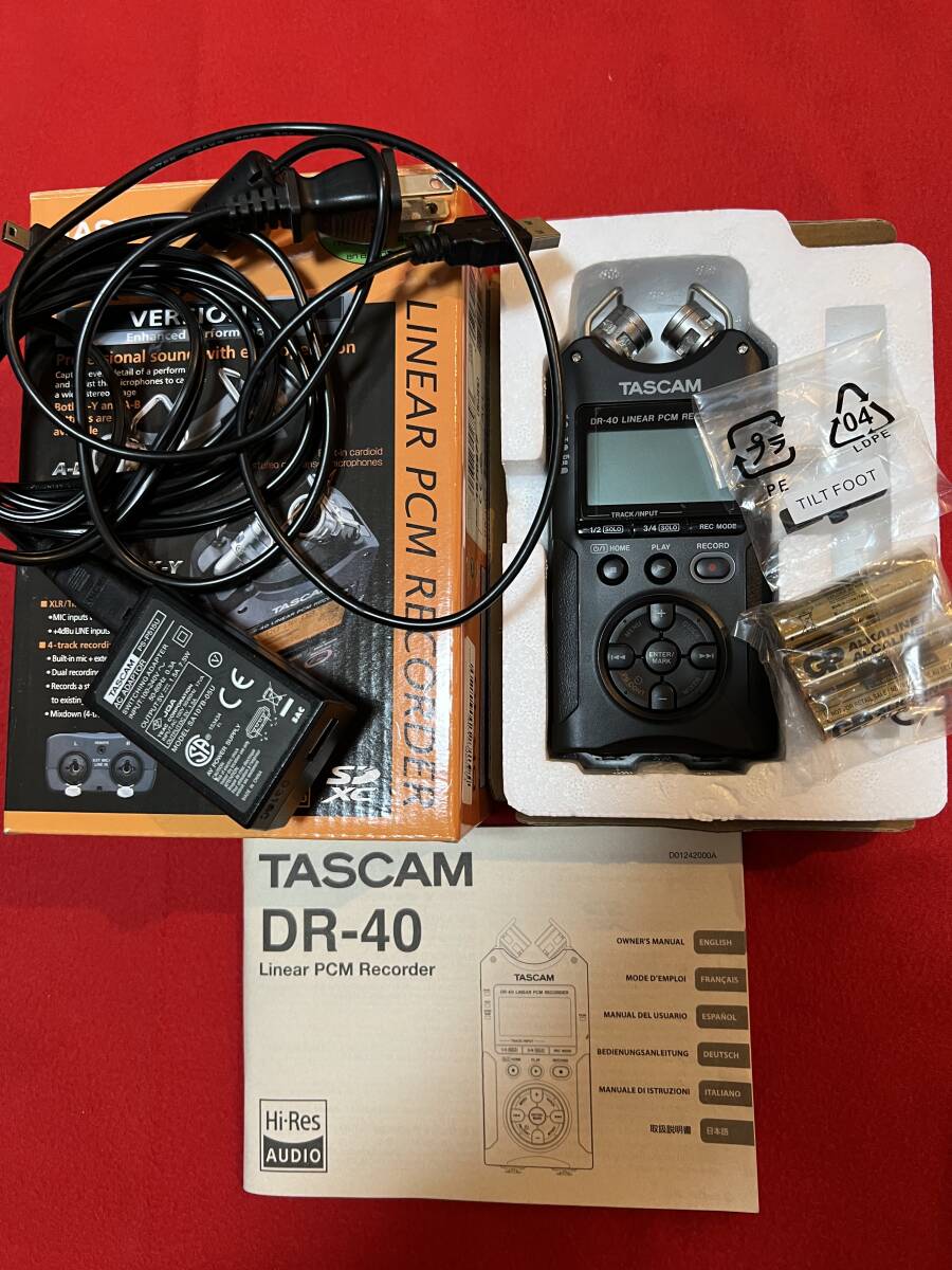 美品 TASCAM / DR-40 VER2 -4ch リニアPCMレコーダー　24bit/96KHz