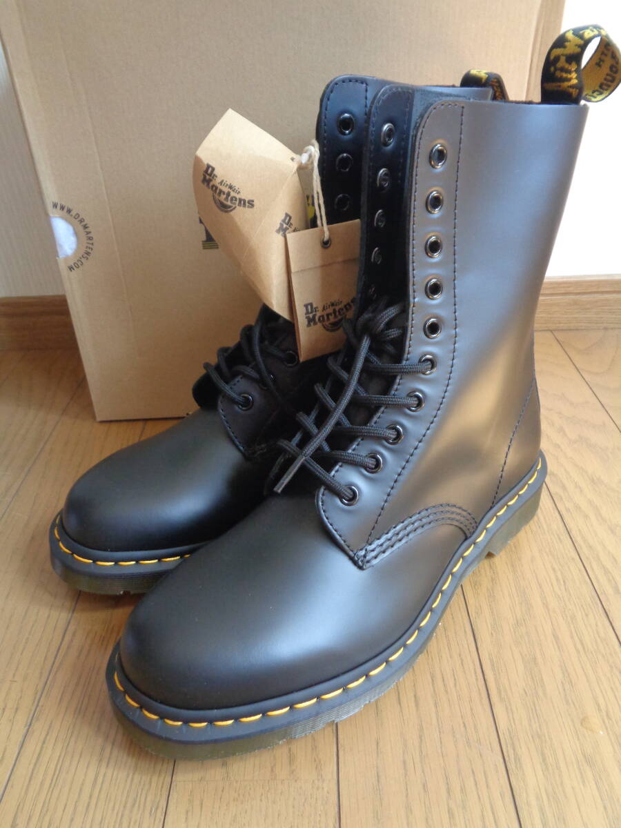 楽天市場】Dr.Martens ドクターマーチン 10ホールブーツ レザー 楽天市場】Dr.Martens ドクターマーチン 10ホールブーツ レザー