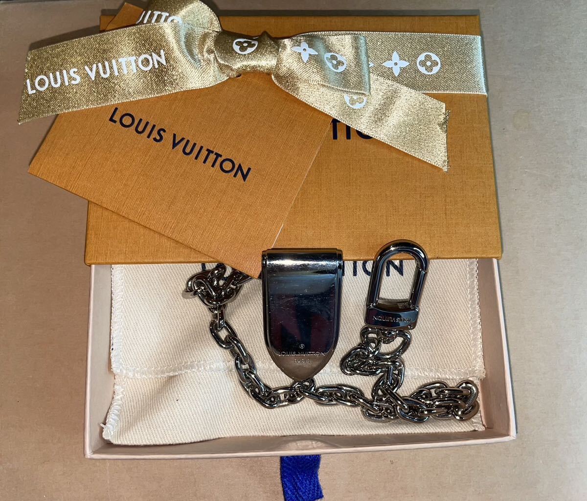 極美品】 Louis Vuitton ルイ ヴィトン マネークリップ 極美品】 Louis Vuitton ルイ ヴィトン マネークリップ