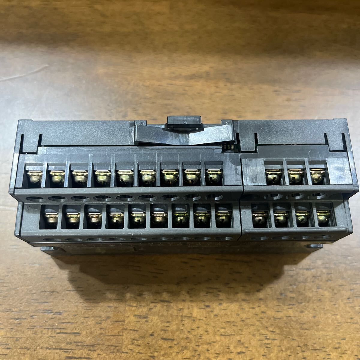 三菱 MITSUBISHI CC-Link I/Oユニット AJ65SBTB1-16DT 入出力 三菱 MITSUBISHI CC-Link I/Oユニット AJ65SBTB1-16DT 入出力