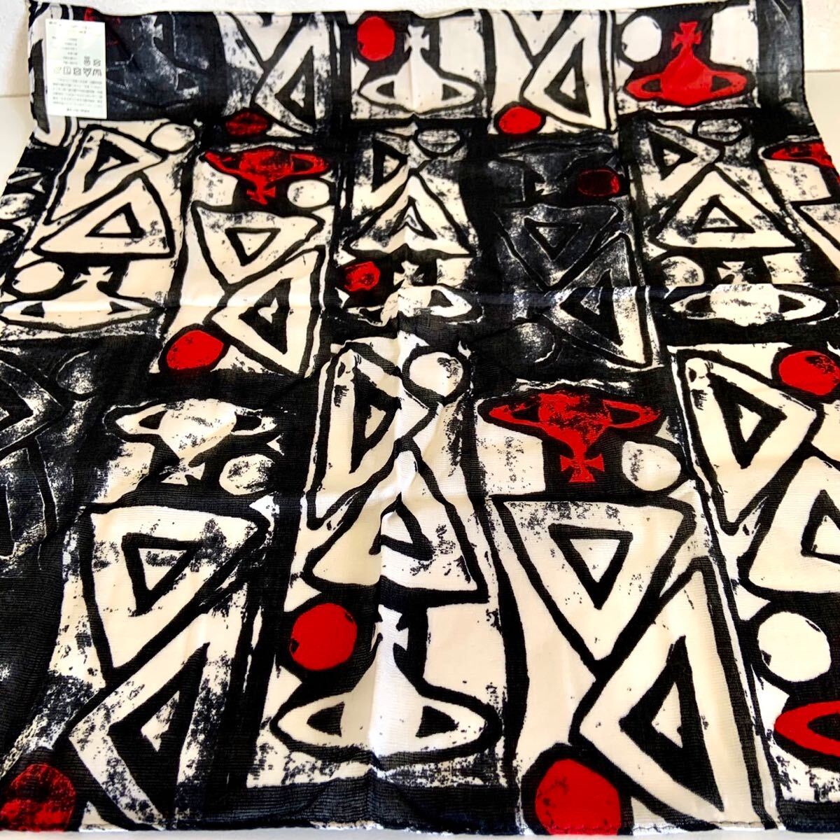未使用 vivienne westwood ヴィヴィアンウエストウッド 大判 未使用 vivienne westwood ヴィヴィアンウエストウッド 大判