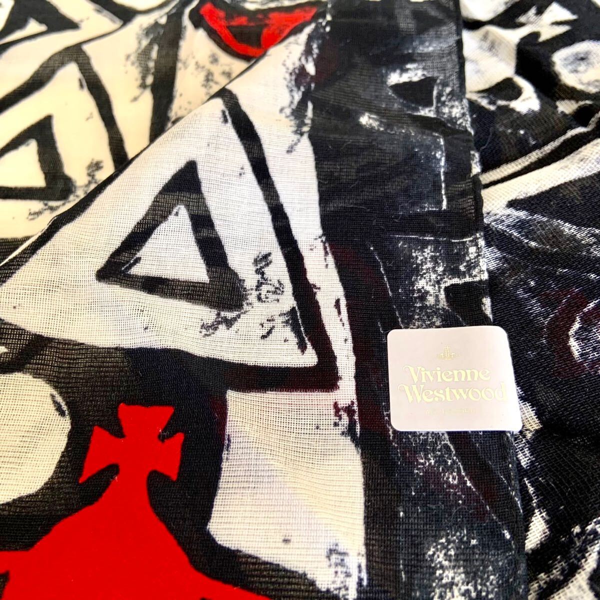 未使用 vivienne westwood ヴィヴィアンウエストウッド 大判 未使用 vivienne westwood ヴィヴィアンウエストウッド 大判