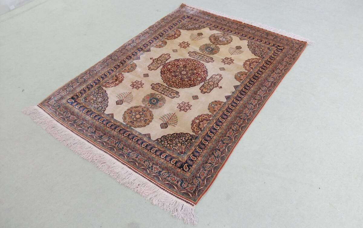 超絶希少品】最高峰 トルコ絨毯 ヘレケ シルク OZIPEK 超絶希少品】最高峰 トルコ絨毯 ヘレケ シルク OZIPEK