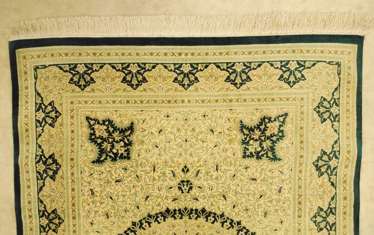J11 【極美品】イスラム芸術 ペルシャ絨毯 クム産 シルク J11 【極美品】イスラム芸術 ペルシャ絨毯 クム産 シルク