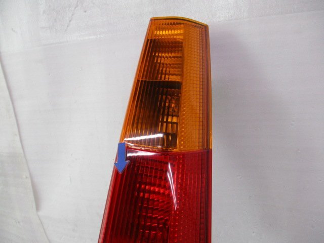 CR-V RD5 右 テールランプ/STANLEY P1784 中古品[H000-TL1347]