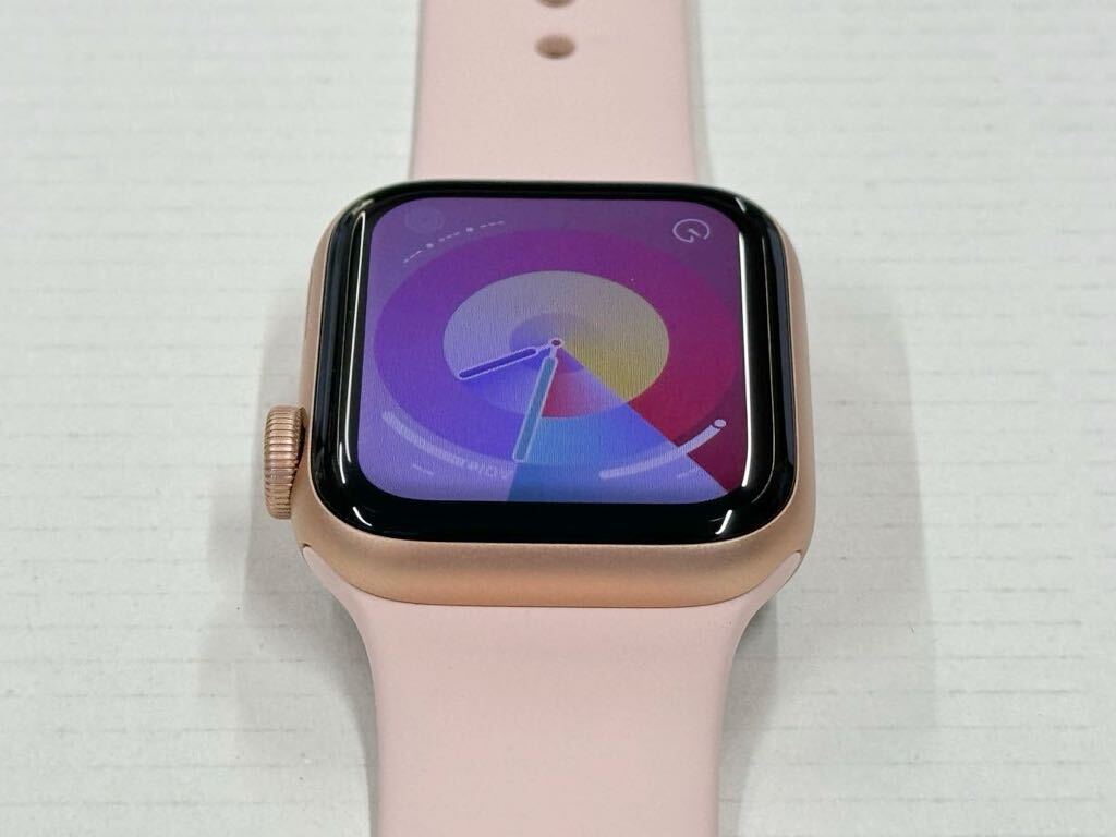 Apple Watch SE ピンク 40mm 時計 早い者勝ち - 時計