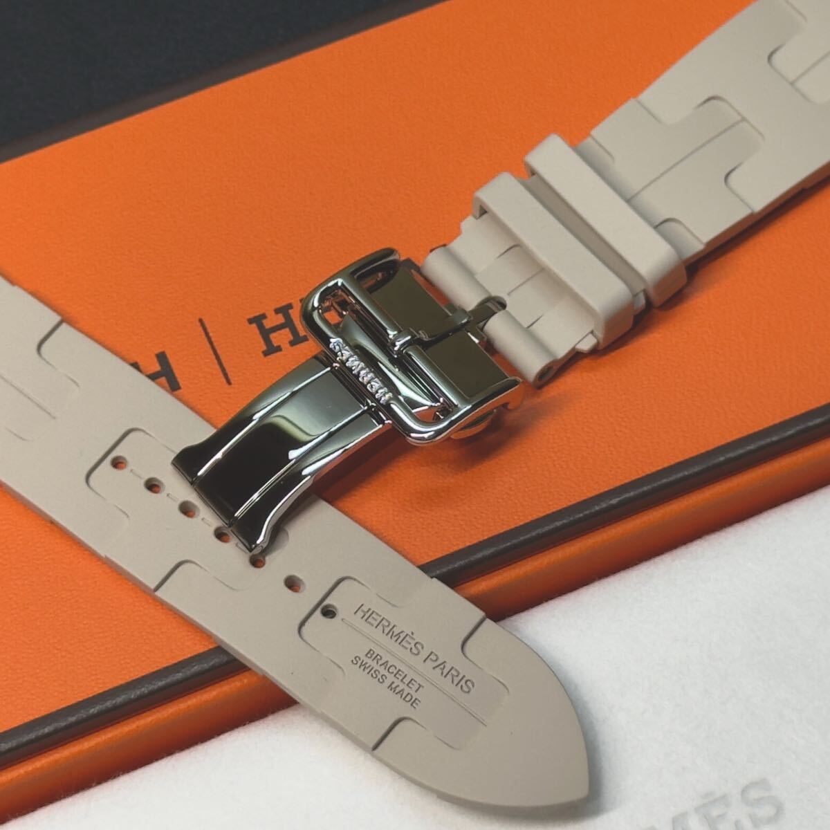 即決 希少 Series10 キリム Apple Watch Hermes 46mm 45mm 44mm 即決 希少 Series10 キリム Apple Watch Hermes 46mm 45mm 44mm