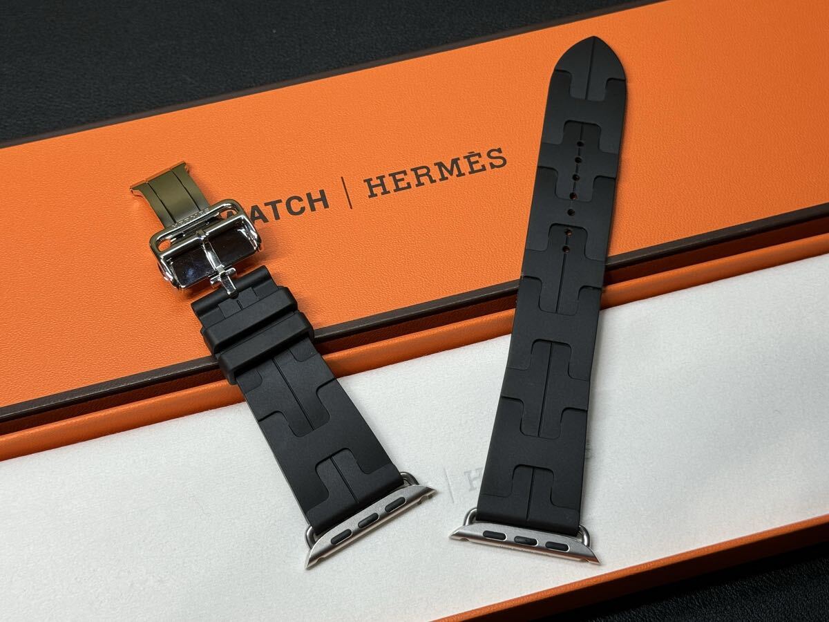 Apple Watch Hermès - 45mmケース用キリム(黒)シンプル Apple Watch Hermès - 45mmケース用キリム(黒)シンプル