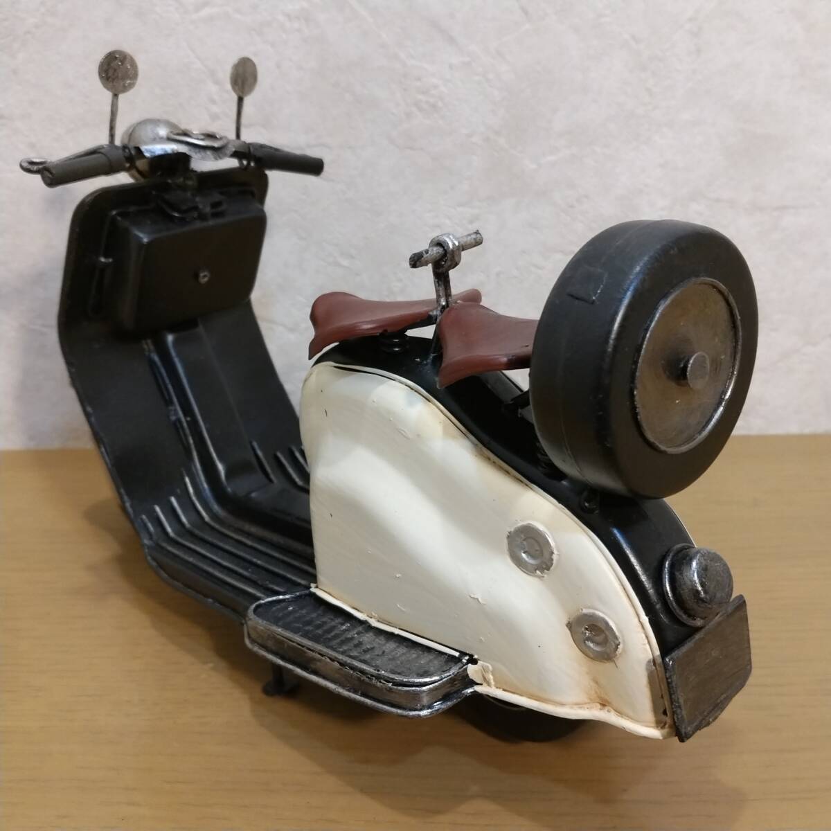 特価品セ ヴィンテージスクーター ランブレッタ ブリキ レトロ 自動車