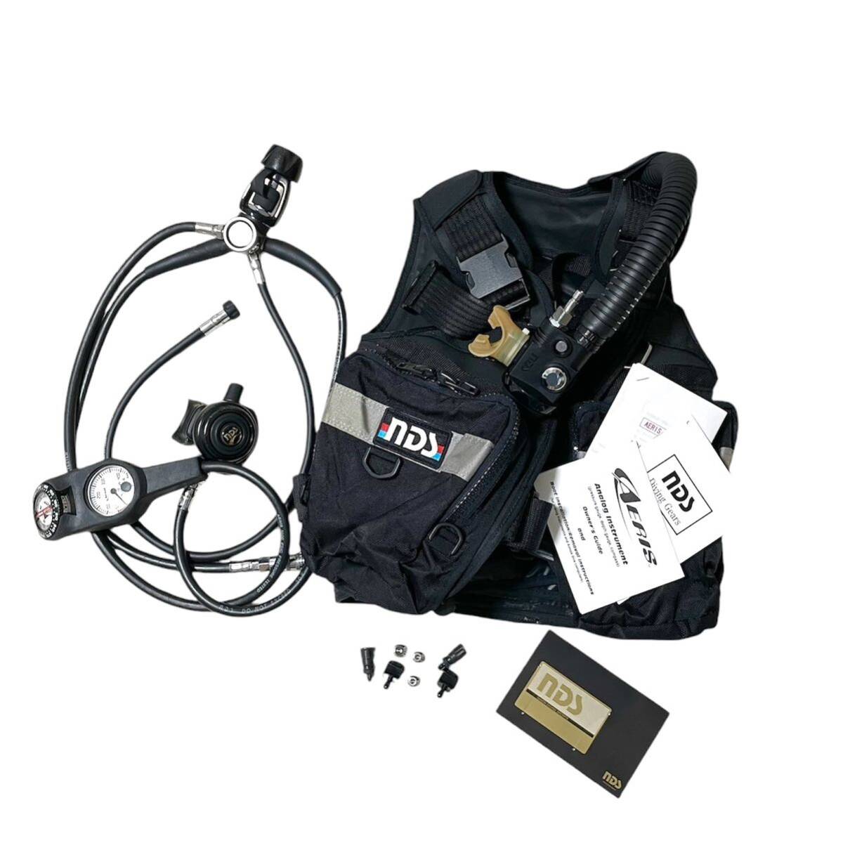 NDS Sサイズ/ダイビング器材 重器材 レギュレーター BC NDS Sサイズ/ダイビング器材 重器材 レギュレーター BC