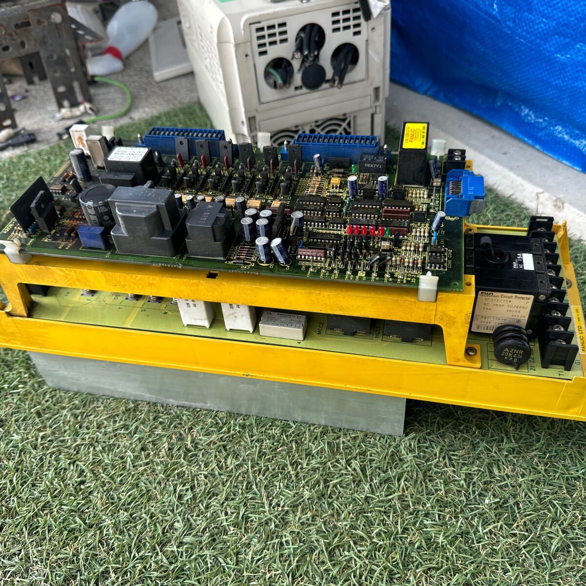 Yahoo!オークション - 4Y104 FANUC サーボアンプ A06B-6058-H006 Yahoo!オークション - 4Y104 FANUC サーボアンプ A06B-6058-H006