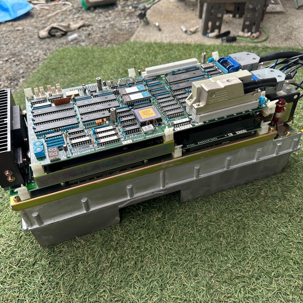 4Y221 MITSUBISHI MR-S2-80B-E01 SERVO DRIVE 保証付き イン 4Y221 MITSUBISHI MR-S2-80B-E01 SERVO DRIVE 保証付き イン