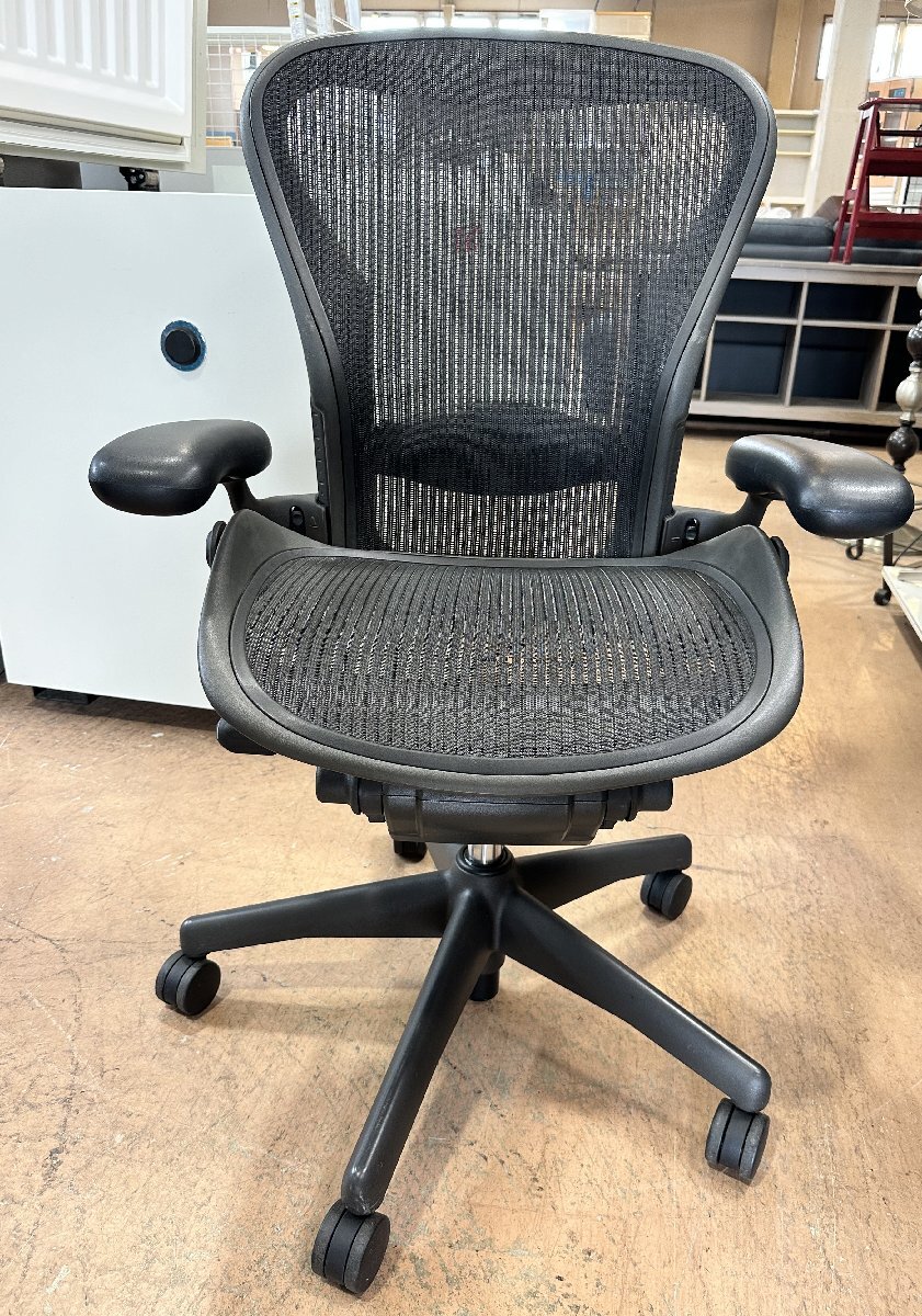 used ハーマンミラー HERMAN MILLER アーロンチェア AE123AWB Bサイズ フル装備 静岡県裾野市