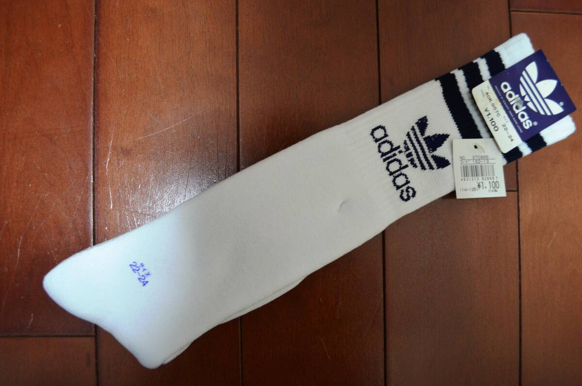 【iru-V3-J】激レア! 超美品 新品未使用 80年代 昭和レトロ 廃盤品 アディダス adidas 超特大 三つ葉 バスケ スポーツ ハイソックス 当時物