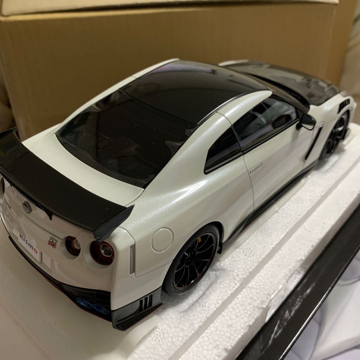 オートアート 1/18 日産GT-R R35 NISMO SPECIAL EDITION オートアート 1/18 日産GT-R R35 NISMO SPECIAL EDITION
