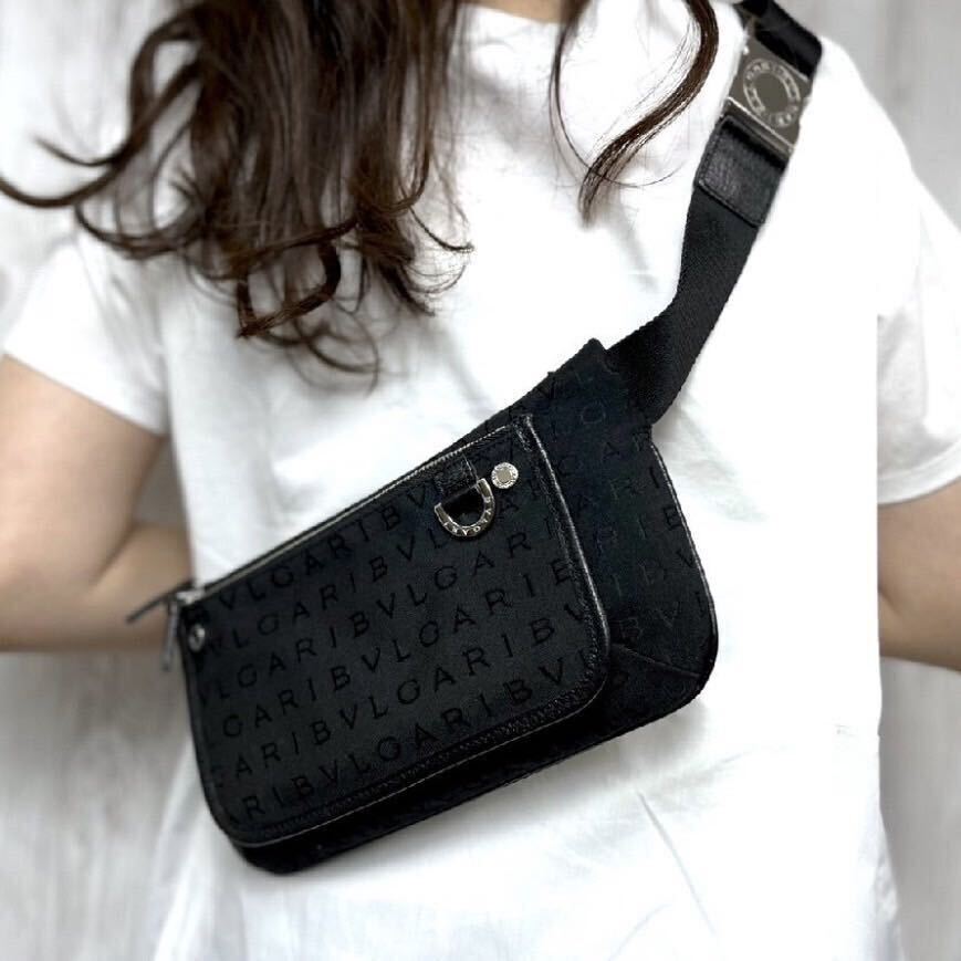 BVLGARI ブルガリ ウエストバッグ ボディバッグ ロゴマニア バッグ BVLGARI ブルガリ ウエストバッグ ボディバッグ ロゴマニア バッグ