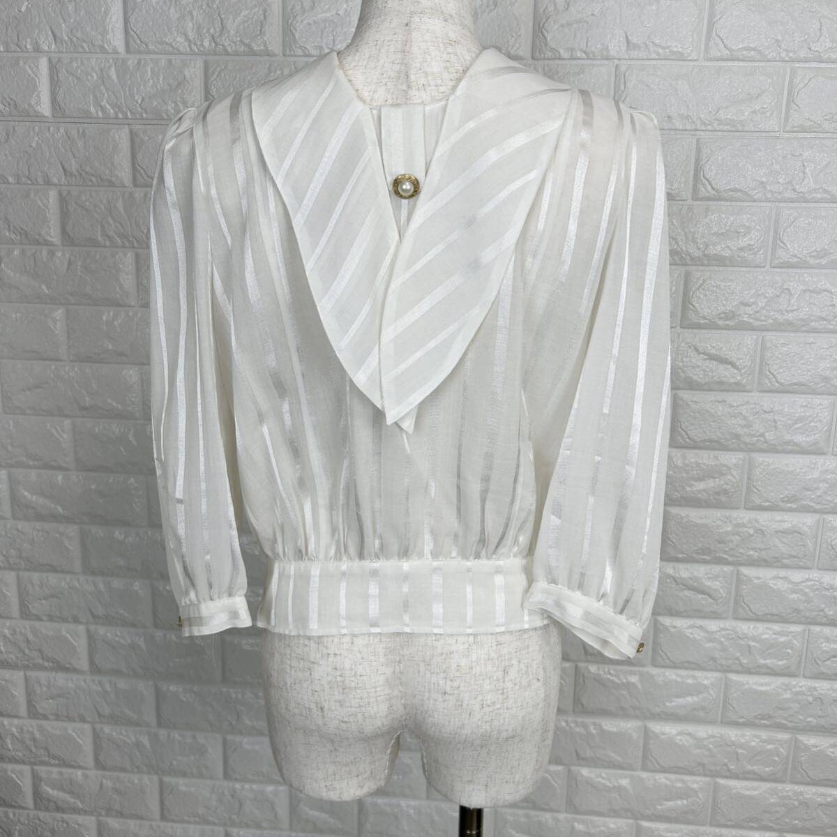 【A1218】 LOVE ONE ラブワン Mサイズ ホワイト ストライプ シャツブラウス レディース 長(zhǎng)袖 パールボタン クラシックデザイン