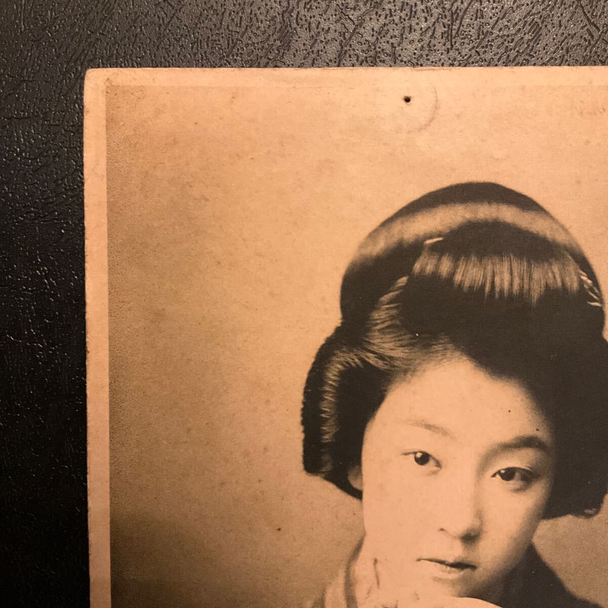 日本人？　日本？　昔の日本人？　女性　美少女　人形　絵葉書　2枚セット 日本人？ 日本？ 昔の日本人？ 女性 美少女 人形 絵葉書 2枚