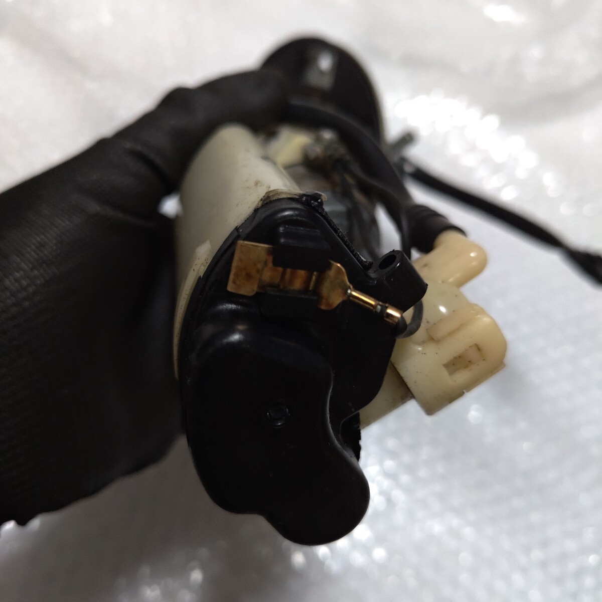 40915 VTR 250 フューエルポンプ 燃料ポンプ ガソリンポンプ 40915 VTR 250 フューエルポンプ 燃料ポンプ ガソリンポンプ