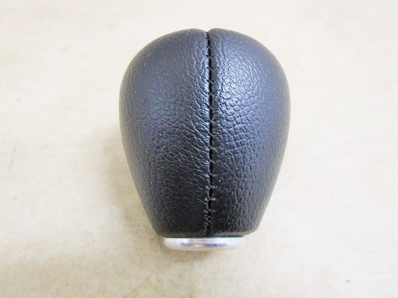 早い者勝ち!当時モノ　ダットサン革巻きシフトノブ　DATSUN 早い者勝ち!当時モノ ダットサン革巻きシフトノブ DATSUN 2025年