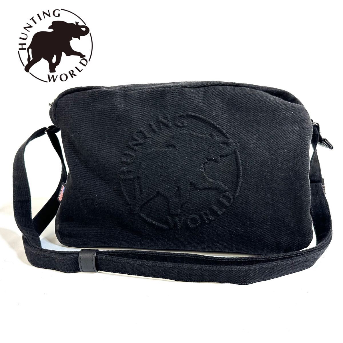 HUNTING WORLD メッセンジャーバッグmade in USA HUNTING WORLD メッセンジャーバッグmade in USA