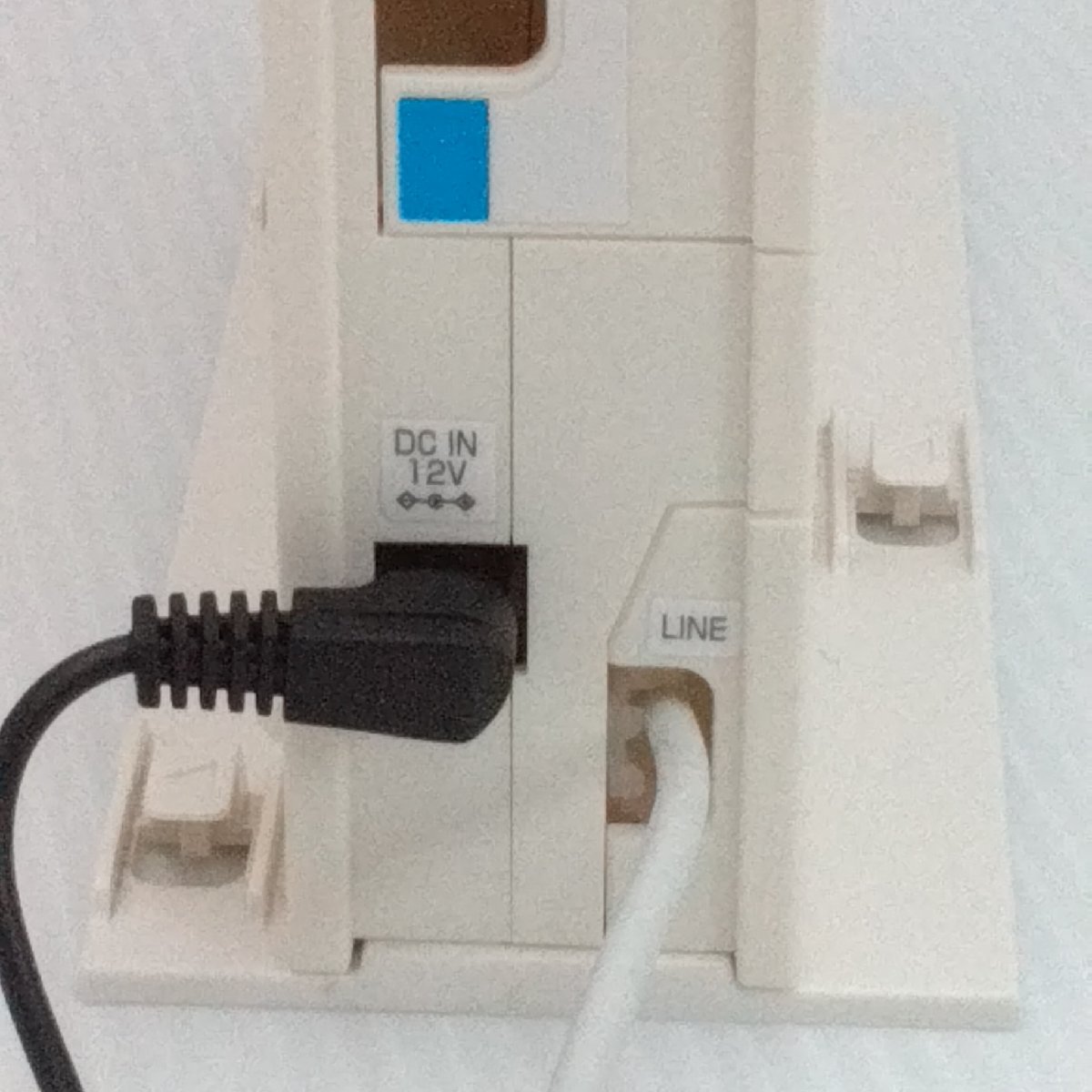 NTT東日本 ひかり電話 ルーター PR-S300SE 通電可 GE-ONU 保管品 NTT東日本 ひかり電話 ルーター PR-S300SE 通電可 GE-ONU 保管品