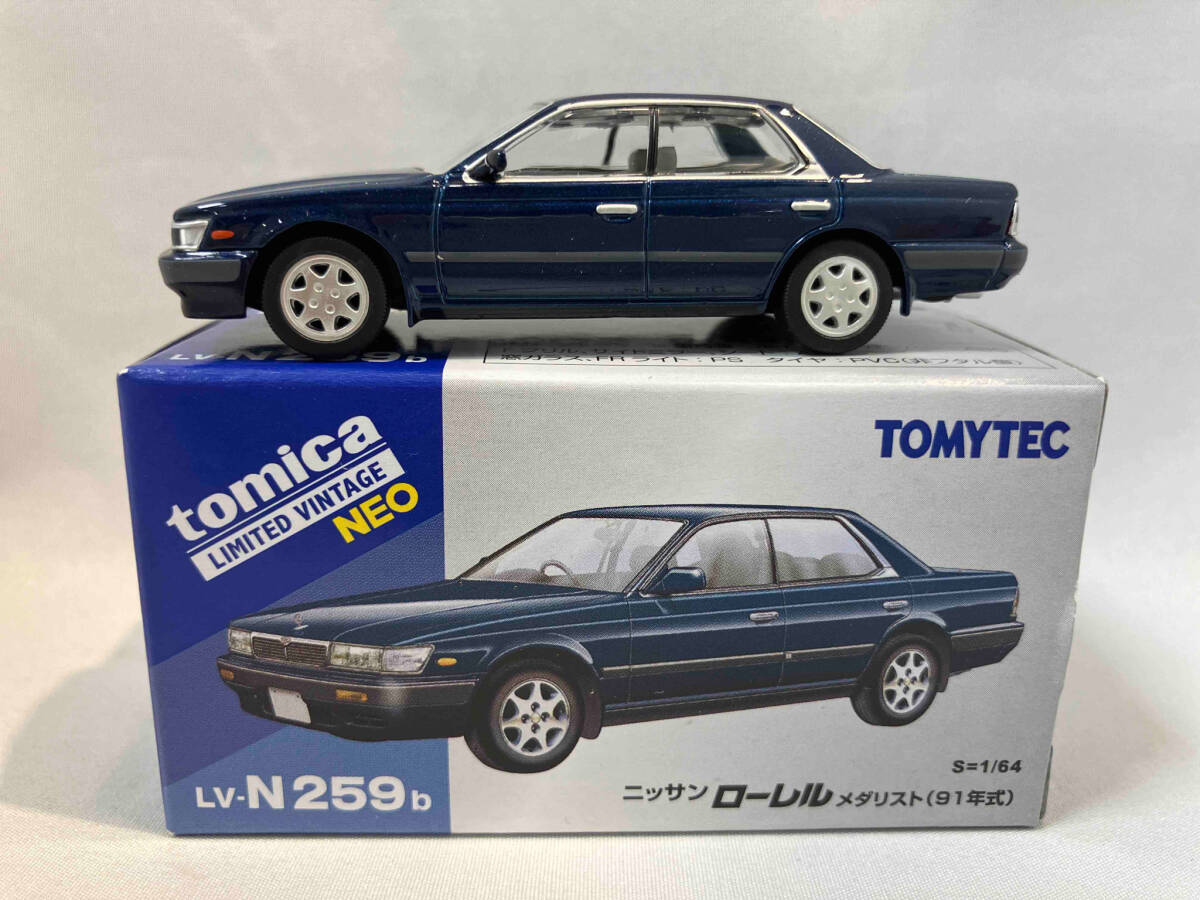 トミカ LV-N259b 日産ローレル メダリスト 紺 91年式 リミテッドヴィンテージNEO トミーテック