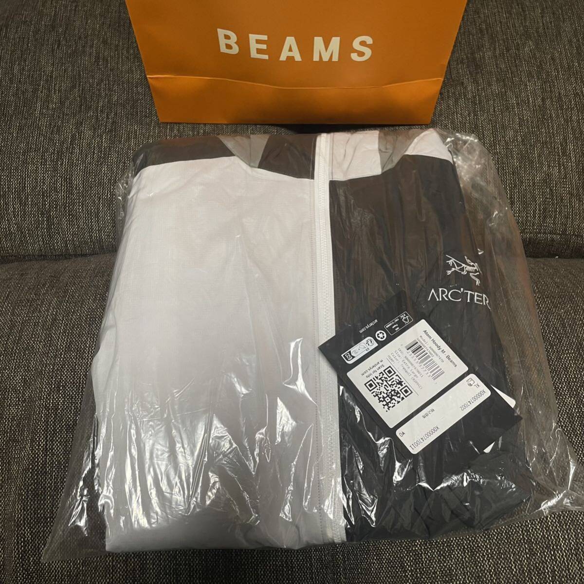 ARC'TERYX × BEAMS限定【Atom Hoody アトムフーディ】【XLサイズ ARC'TERYX × BEAMS限定【Atom Hoody アトムフーディ】【XLサイズ