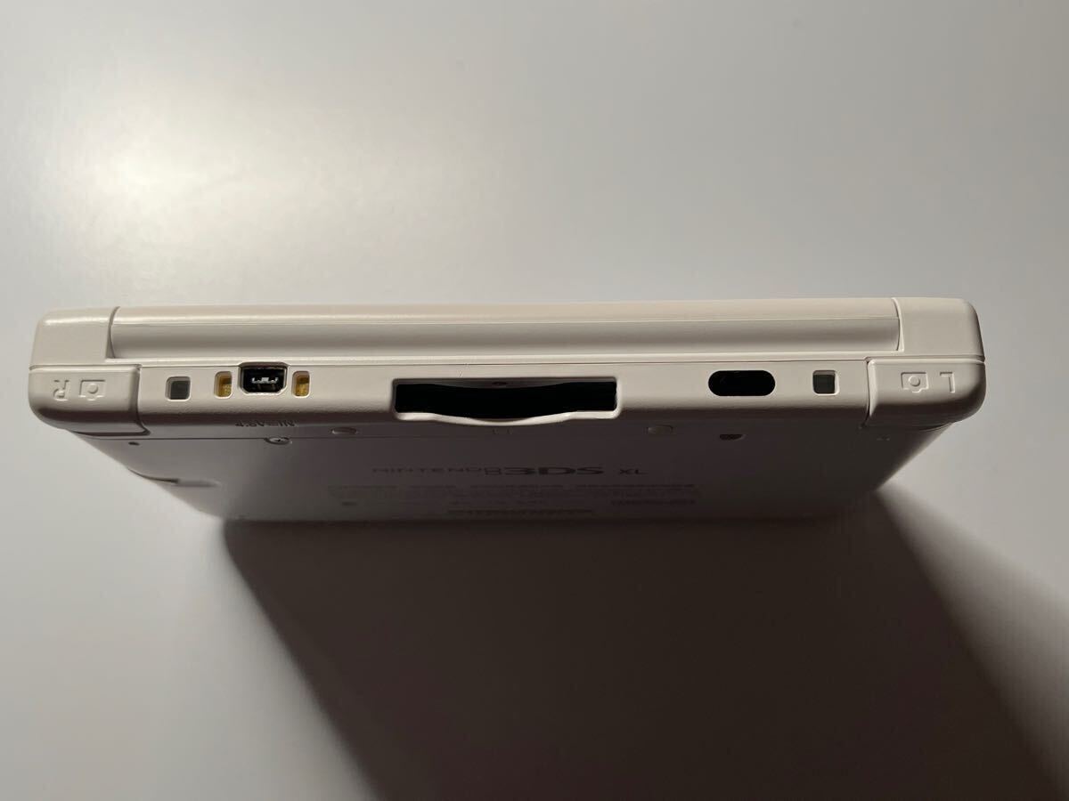 ニンテンドー3DS XL 中国版 ホワイト ニンテンドー3DS XL 中国版 ホワイト