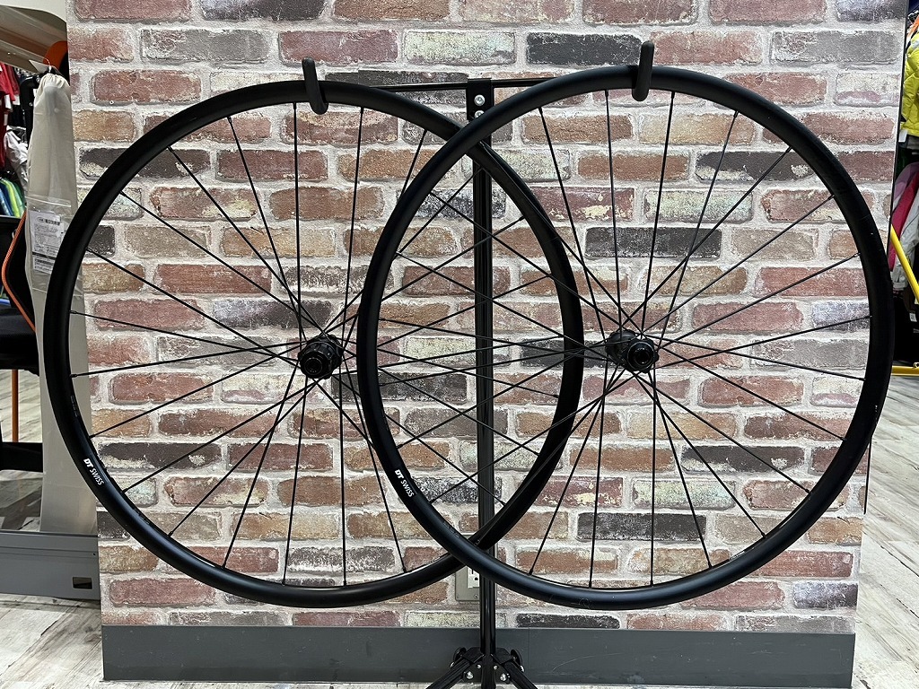 DT SWISS DT 陣取る SWISS ホイールセット 11s DISC 12mm E1850 DT SWISS DT 陣取る SWISS ホイールセット 11s DISC 12mm E1850