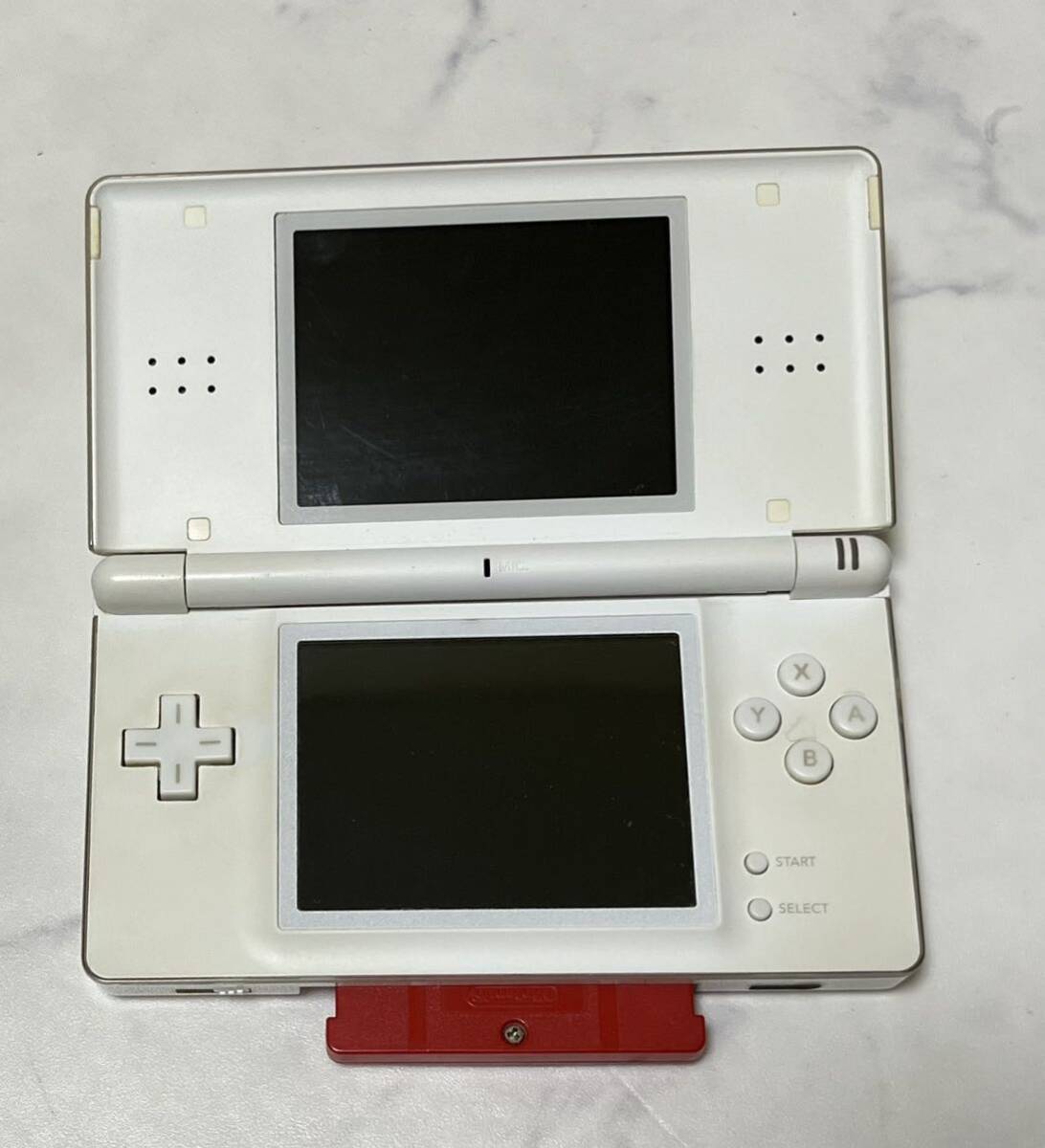 新品 任天堂 ライト DS 本体のみ Lite ニンテンドーDS NINTENDO 新品 任天堂 ライト DS 本体のみ Lite ニンテンドーDS NINTENDO
