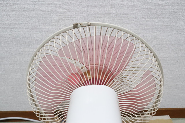 レトロ 壁掛け扇風機 東芝 F-426 東芝 F-426 壁掛け扇風機 み 昭和レトロ 当時物 TOSHIBA レア