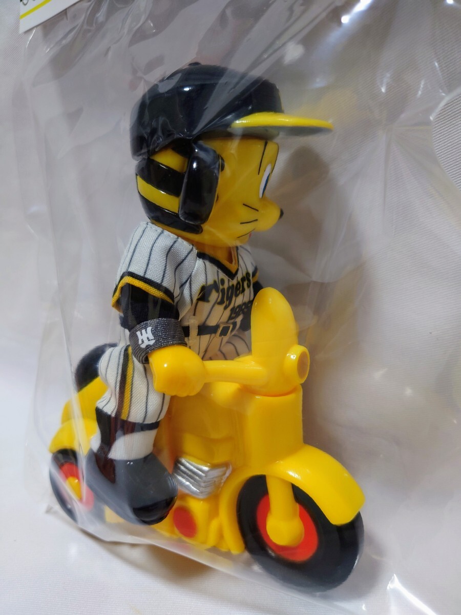 Yahoo!オークション - 一番星 爆走 トラッキー 阪神タイガース Yahoo!オークション - 一番星 爆走 トラッキー 阪神タイガース