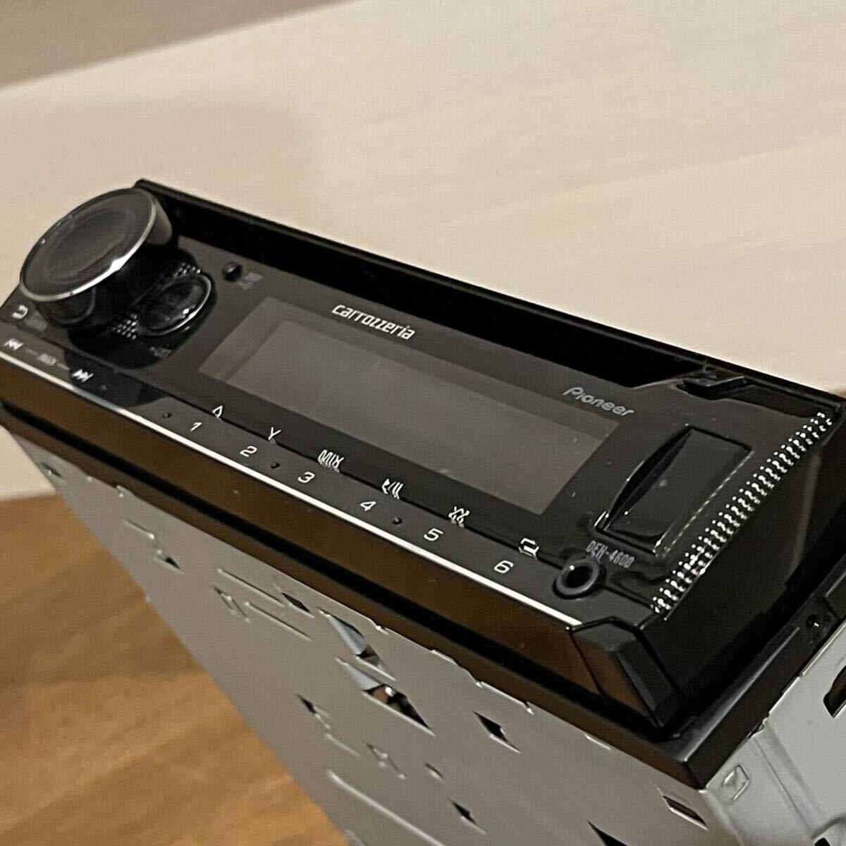 carrozzeria Carozzeria CD плеер аудио DEH-4600 CD/USB/AUX