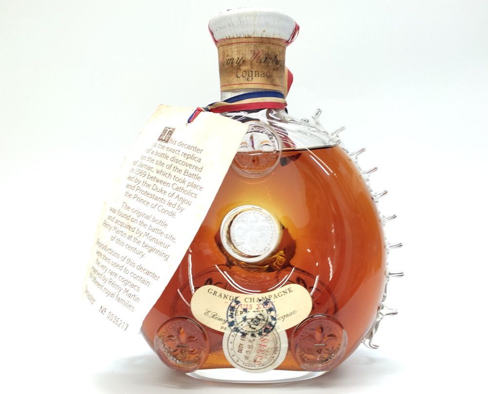 未開栓 レミーマルタン コニャック ルイ13世 ベリーオールド 700ml 箱付 バカラ 箱・替え栓付 REMY MARTIN◆3101/西伊場店