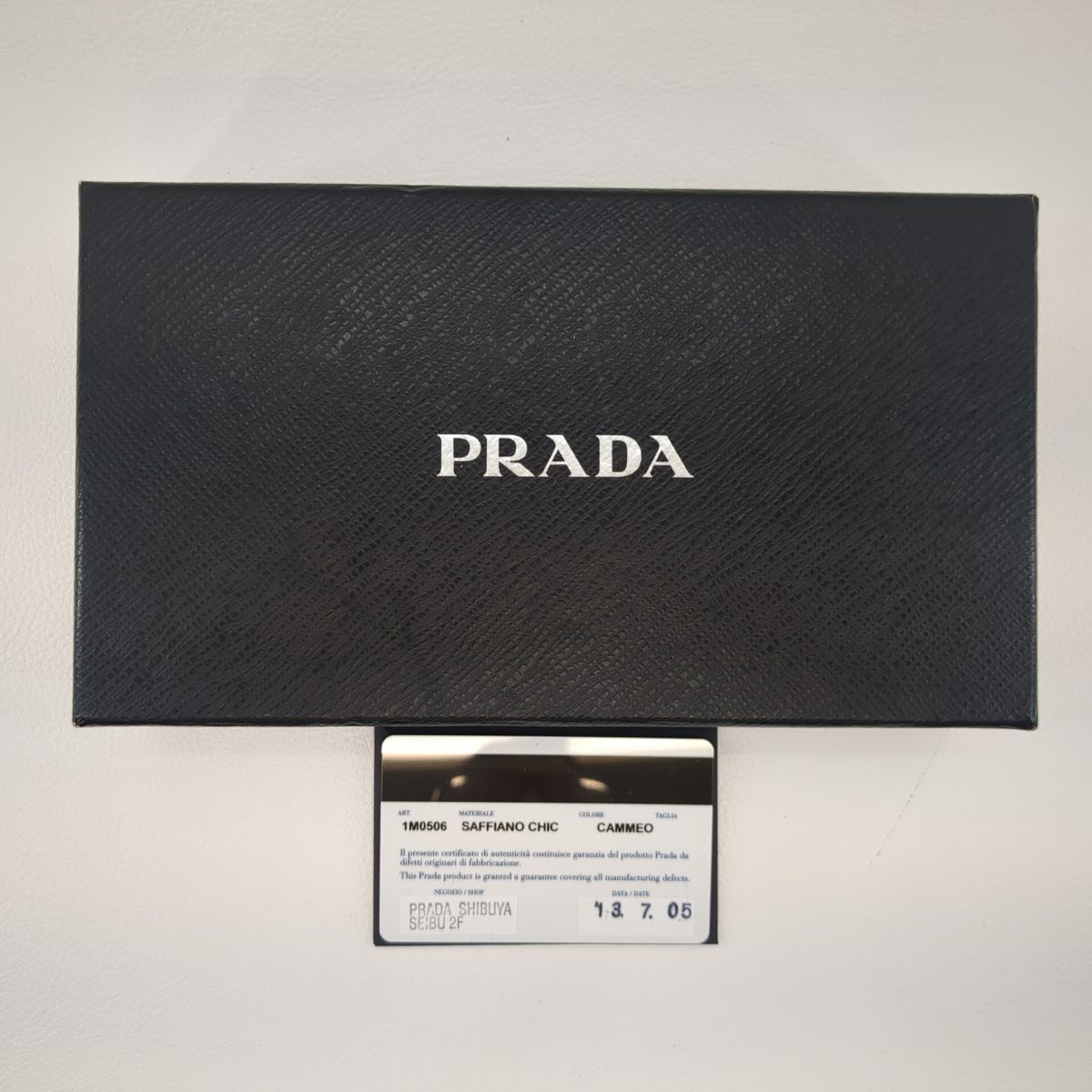 プラダ 長財布 サフィアーノ ピンクベージュ 1M0506 PRADA プラダ 長財布 サフィアーノ ピンクベージュ 1M0506 PRADA