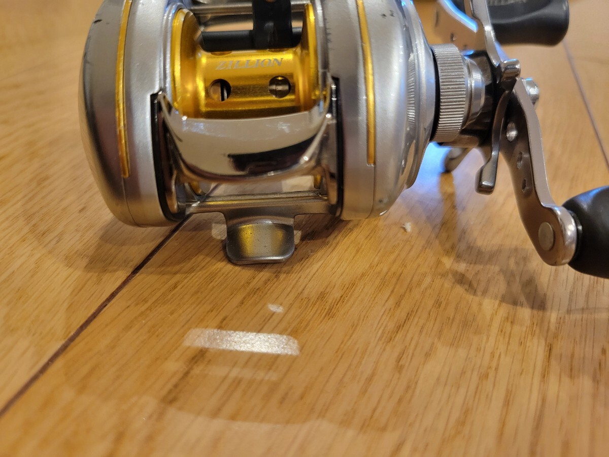 回転良好送料込み ダイワ TD ジリオン 100 H TEAM DAIWA ZILLION 回転良好送料込み ダイワ TD ジリオン 100 H TEAM DAIWA ZILLION