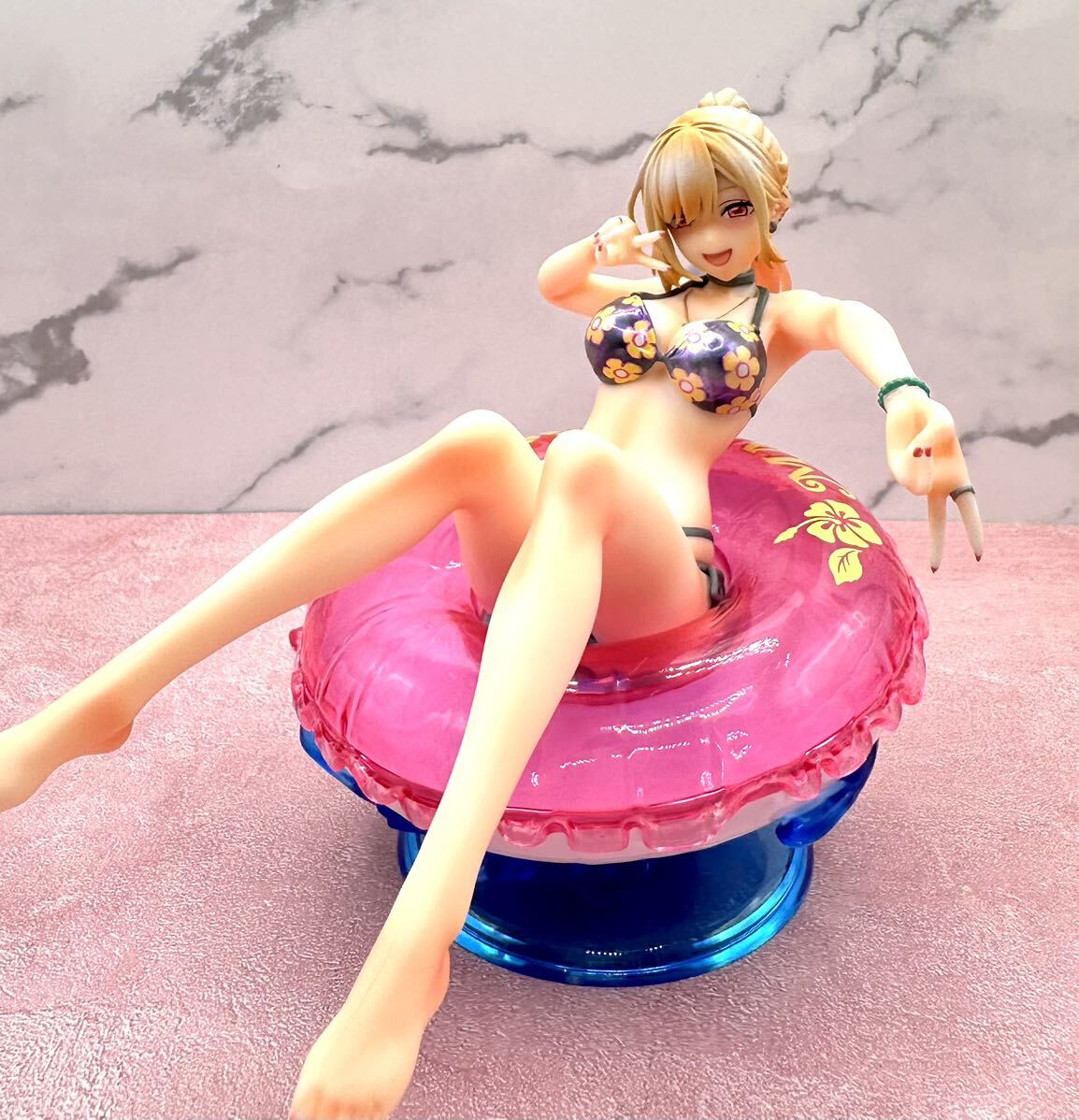 その着せ替え人形は恋をする ☆ Aqua FLoat Girls 喜多川海夢 美少女 ビキニ 水着 リペイントフィギュア リメイク マリン_画像2