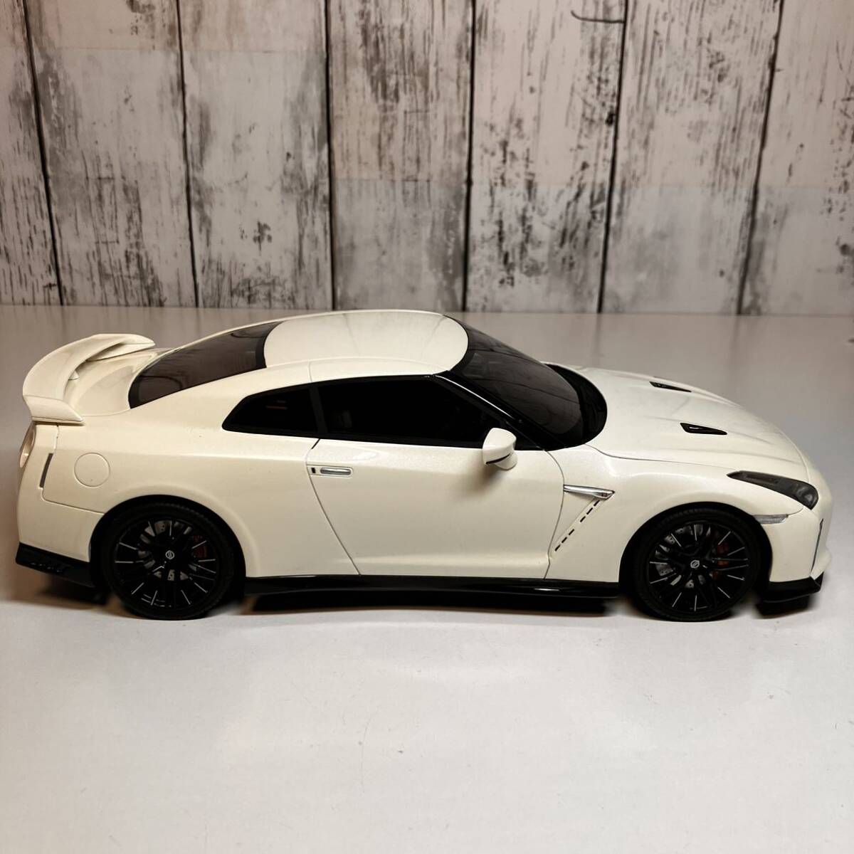 KYOSHO 京商 サムライ 日産 GT-R プレミアムエディション 1/18 KYOSHO 京商 サムライ 日産 GT-R プレミアムエディション 1/18