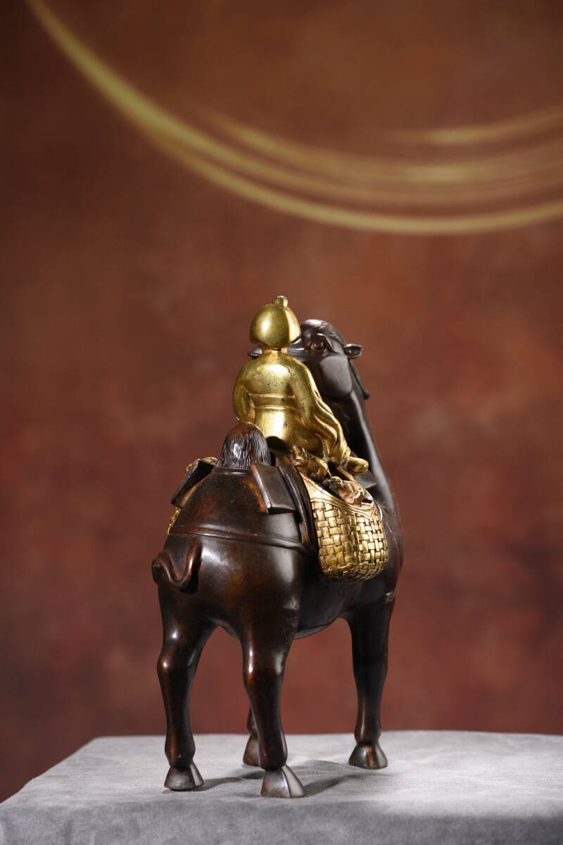 蔵友館蔵品・銅製・塗金・駱駝】・希少珍品・置物・賞物・中国 蔵友館蔵品・銅製・塗金・駱駝】・希少珍品・置物・賞物・中国