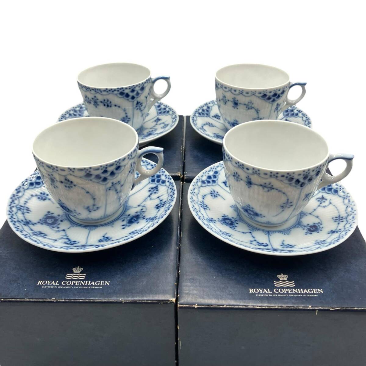 ジャンク ROYAL COPENHAGEN ブルーフルーテッド/カップソーサー ジャンク ROYAL COPENHAGEN ブルーフルーテッド/カップソーサー