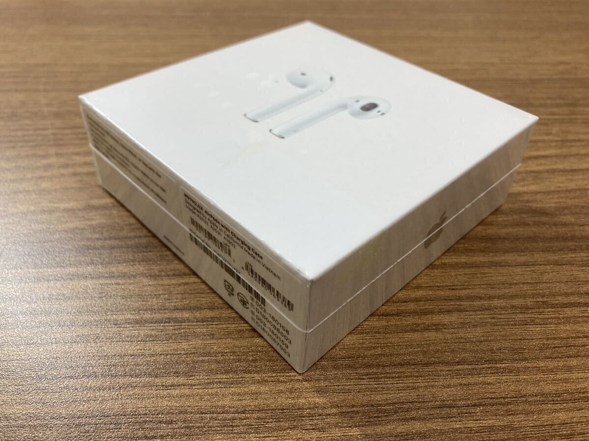 未開封・未使用品】Apple Airpods(第2世代)with Charging Case 未開封・未使用品】Apple Airpods(第2世代)with Charging Case