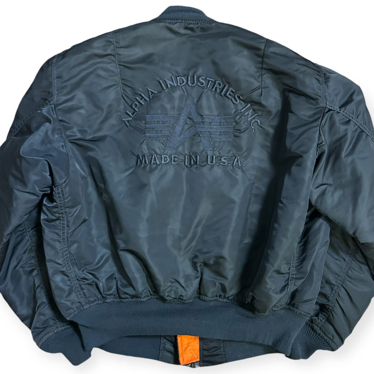 稀少 美品 ALPHA INDUSTRIES 90s USA製 黒タグ バックロゴ MA-1 稀少 美品 ALPHA INDUSTRIES 90s USA製 黒タグ バックロゴ MA-1