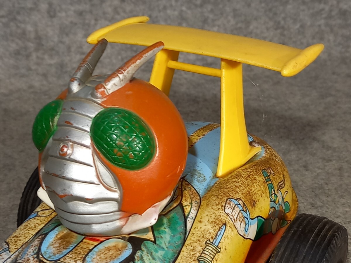 8500円 仮面ライダーV3レーシングカー ブリキ玩具/ ビンテージ 8500円 仮面ライダーV3レーシングカー ブリキ玩具/ ビンテージ