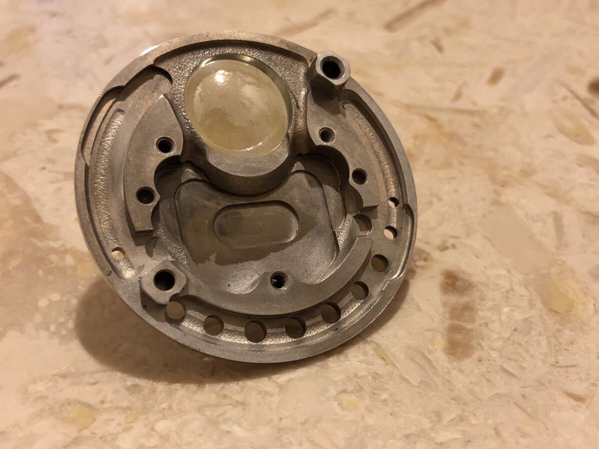 Shimano シマノ 23 カルカッタコンクエストBFS XG サイドカバー Shimano シマノ 23 カルカッタコンクエストBFS XG サイドカバー